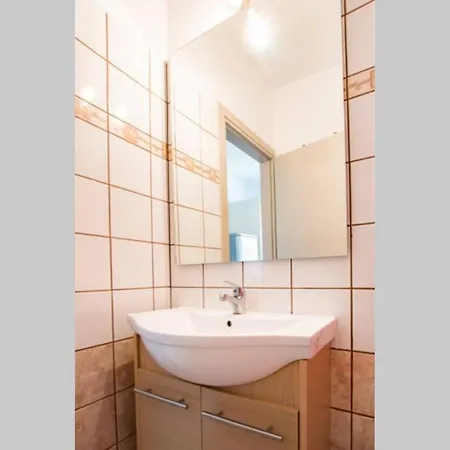Apartamento Nefeli Elegant Kárpatos