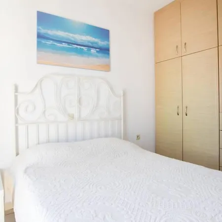 Nefeli Elegant Apartamento *