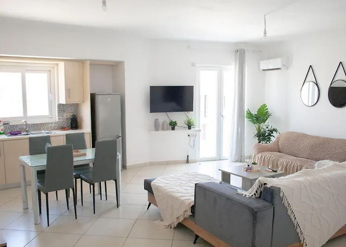 דירה Nefeli Elegant *